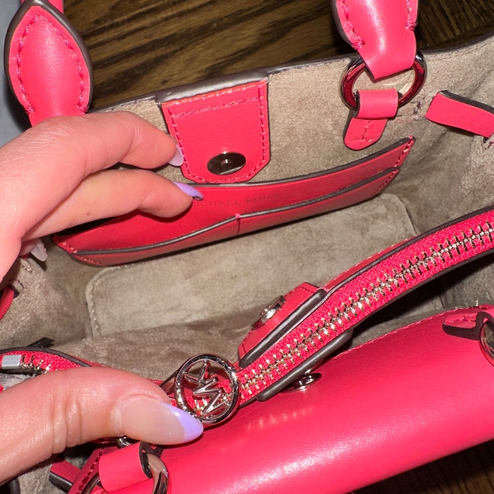 MICHAEL KORS Mini Hamilton Legacy Tote Bag - Picture 6 of 12